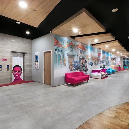 Favehotel Sidoarjo Esterno foto