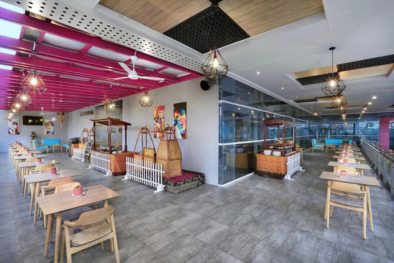 Favehotel Sidoarjo Esterno foto