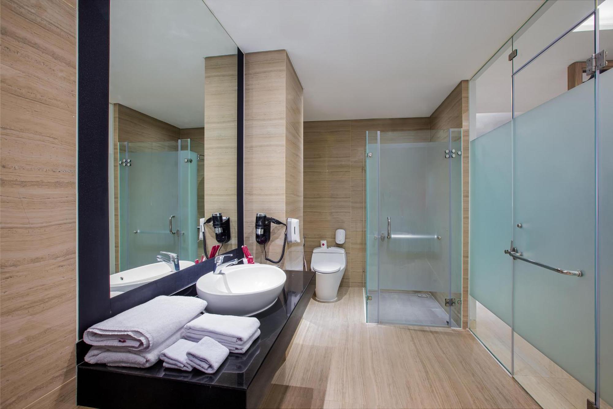 Favehotel Sidoarjo Esterno foto
