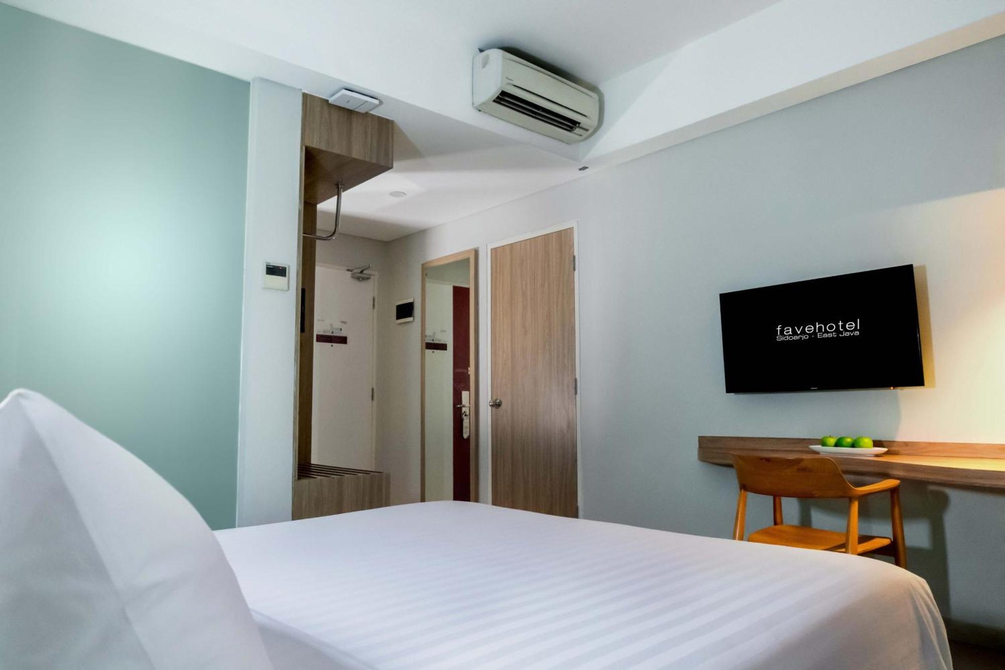 Favehotel Sidoarjo Esterno foto
