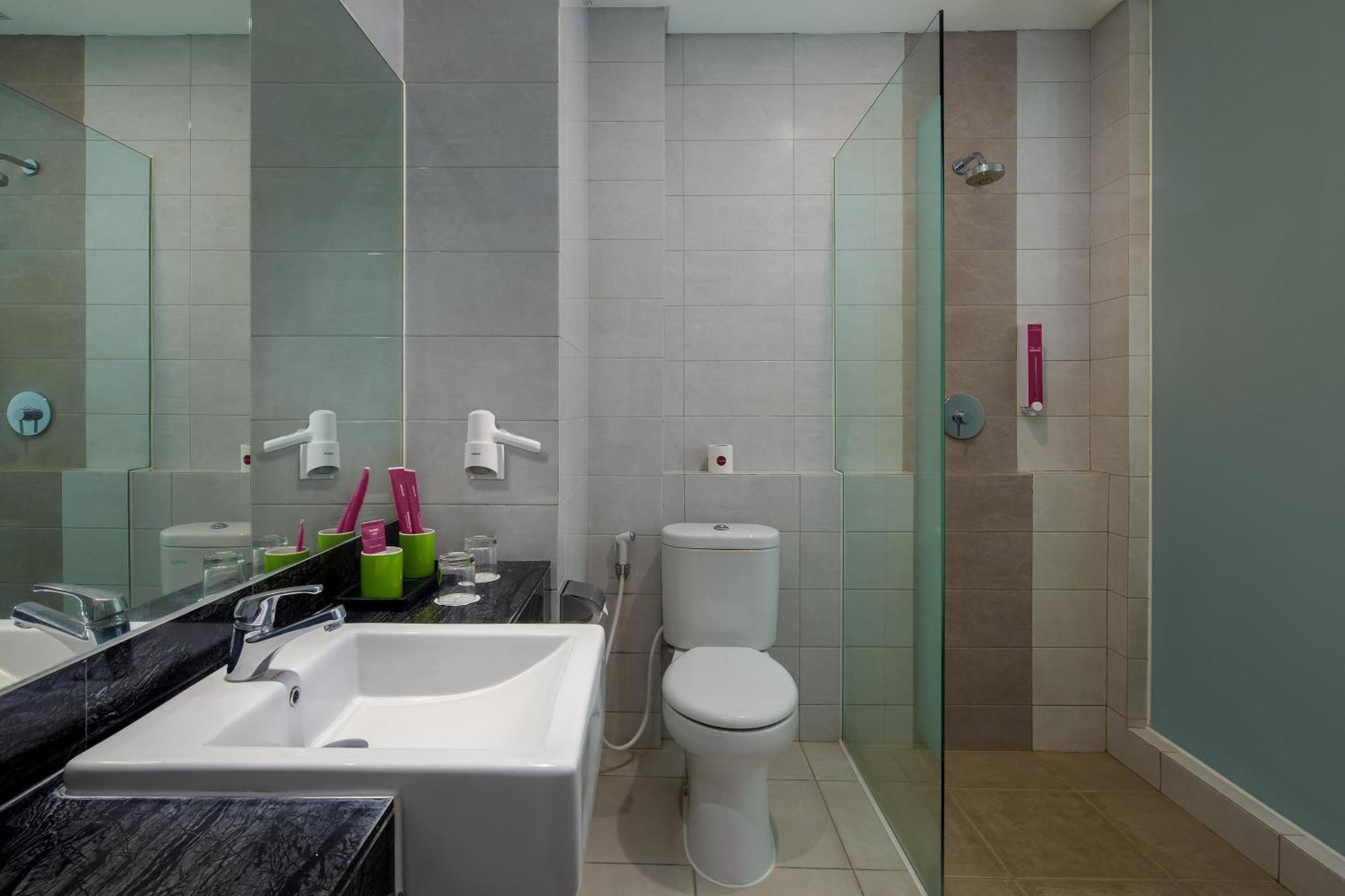 Favehotel Sidoarjo Esterno foto